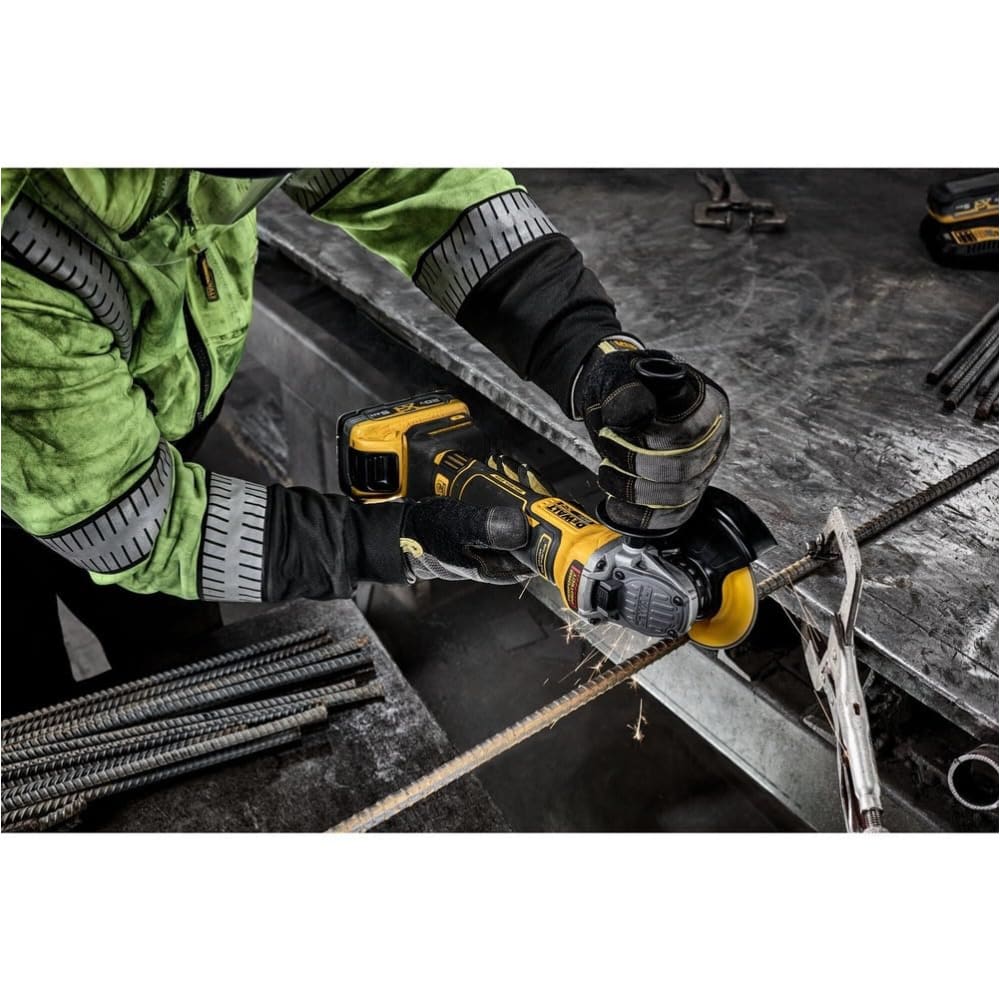 Pulidora Inalámbrica DeWALT de 1/2 Discos de 4-5 pulgadas DCG416B