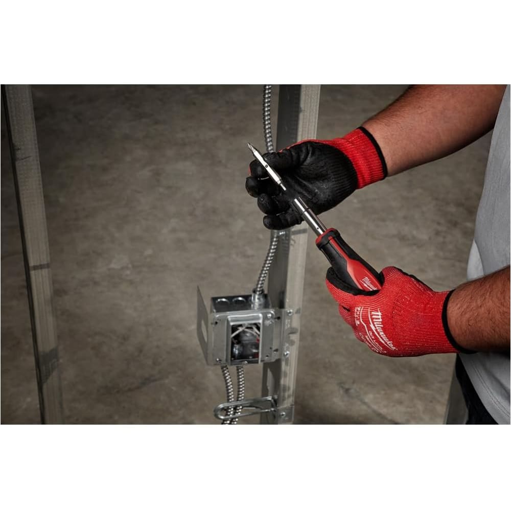 Atornillador Milwaukee 11 en 1