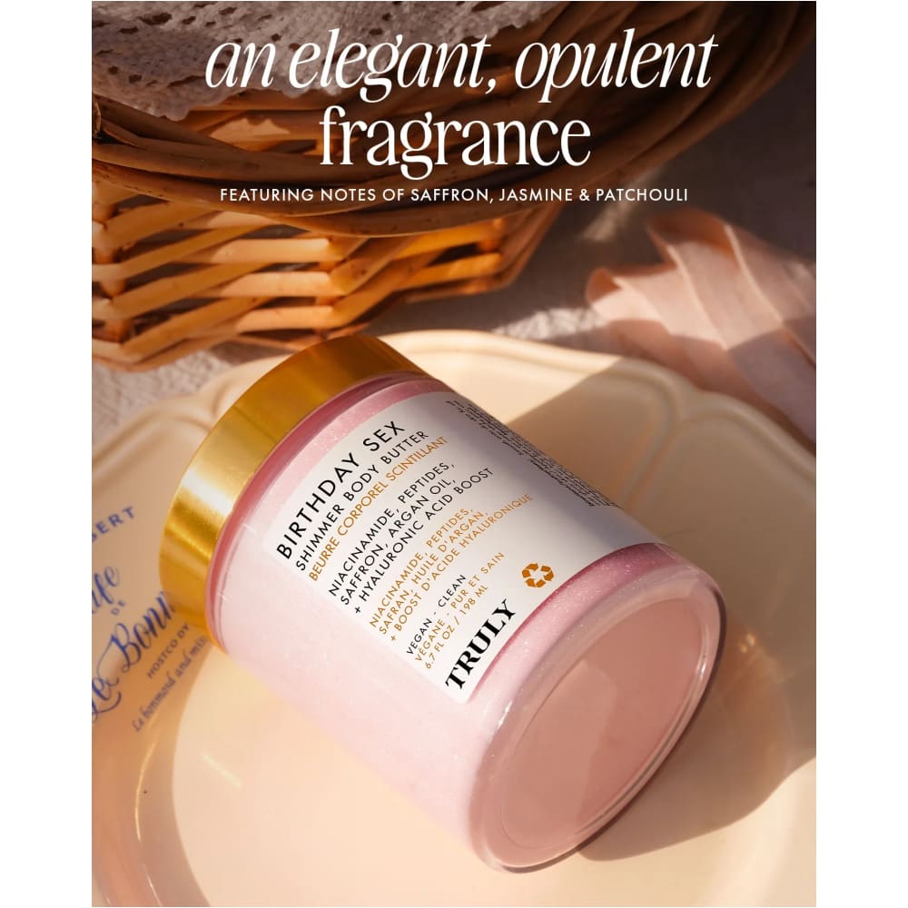 Crema Corporal Truly Shimmer Birthday Sex – Hidrata Da Brillo y Reafirmación Tu Piel