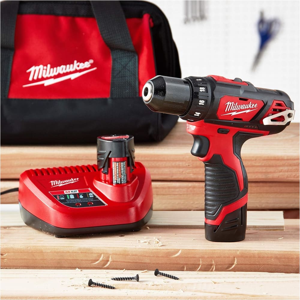 Taladro Inalámbrico Milwaukee 2407-22
