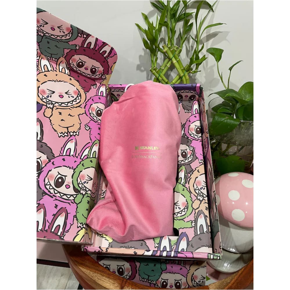 Taza coleccionable Stanley LABUBU de Acero inoxidable - 1.2 Litros (Modelo 1)