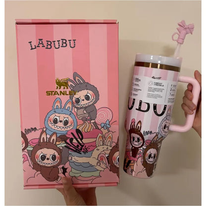 Taza coleccionable Stanley LABUBU de Acero inoxidable - 1.2 Litros (Modelo 2)